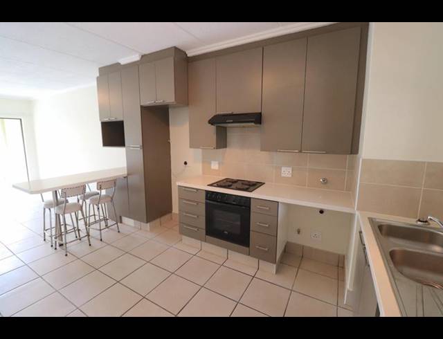2 BEDROOM PROPERTY TO RENT IN BRYANSTON
